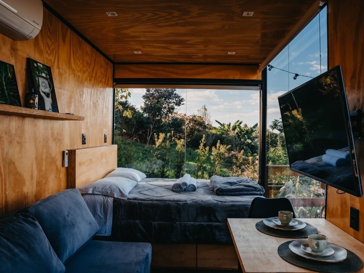 Cabana Felicitá — quarto com vista para a mata