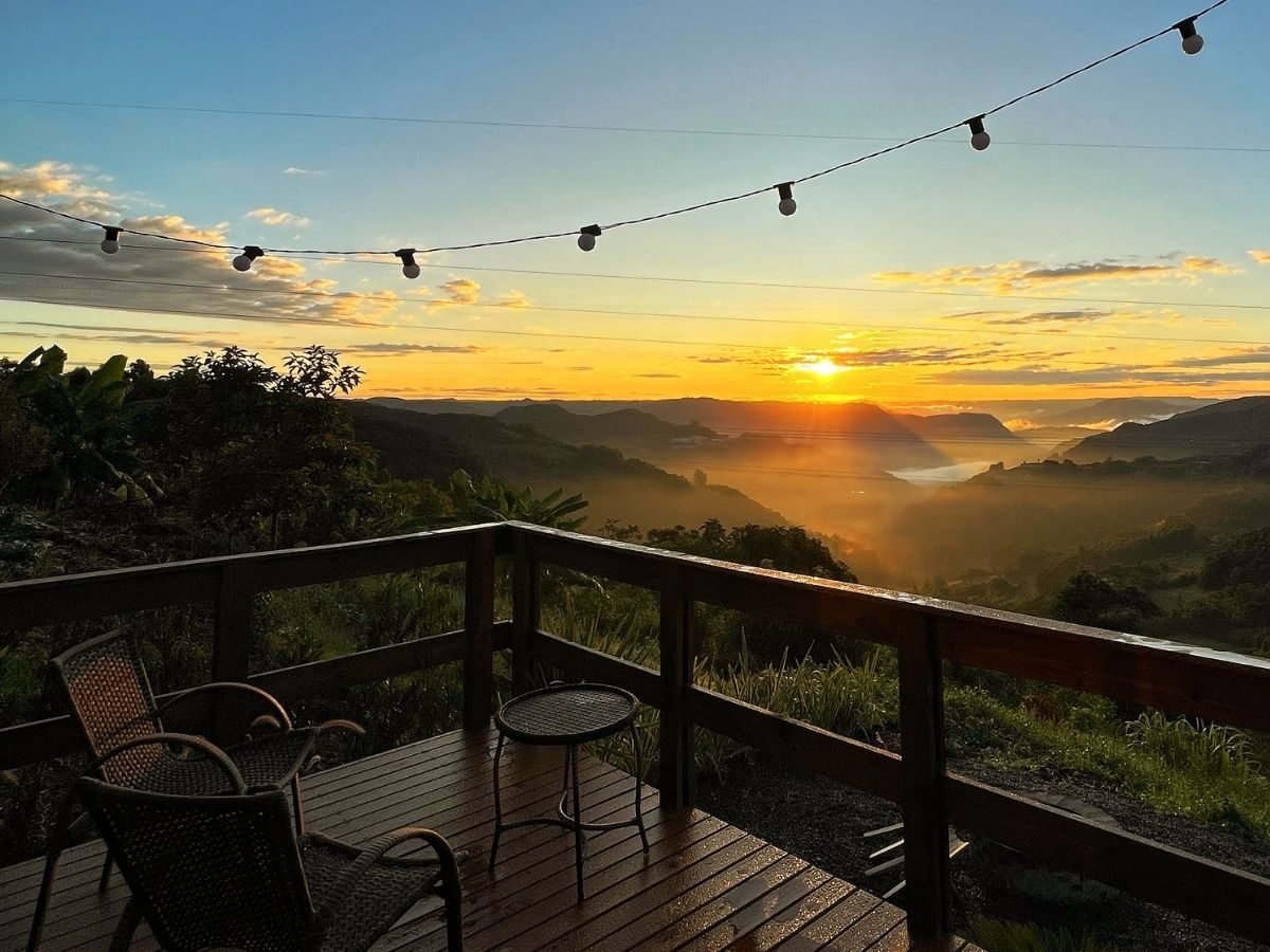 Cabana Felicitá — pôr do sol vista do deck